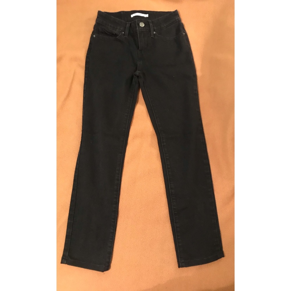 LEVI | Classic Black Straight Cut Jeans 🖤